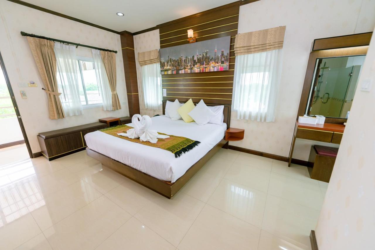 Bander Hotel Phu Khieo 外观 照片